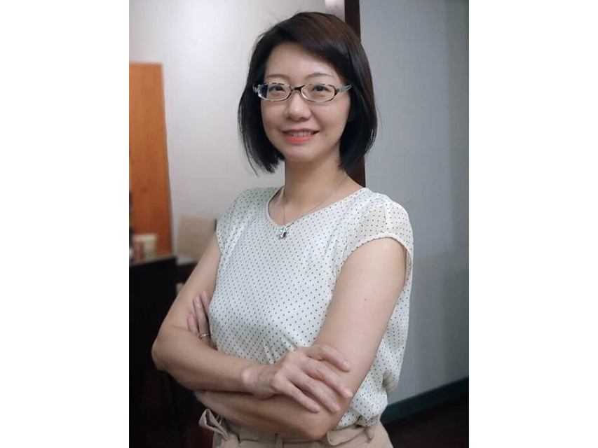 鄧之卿 教授